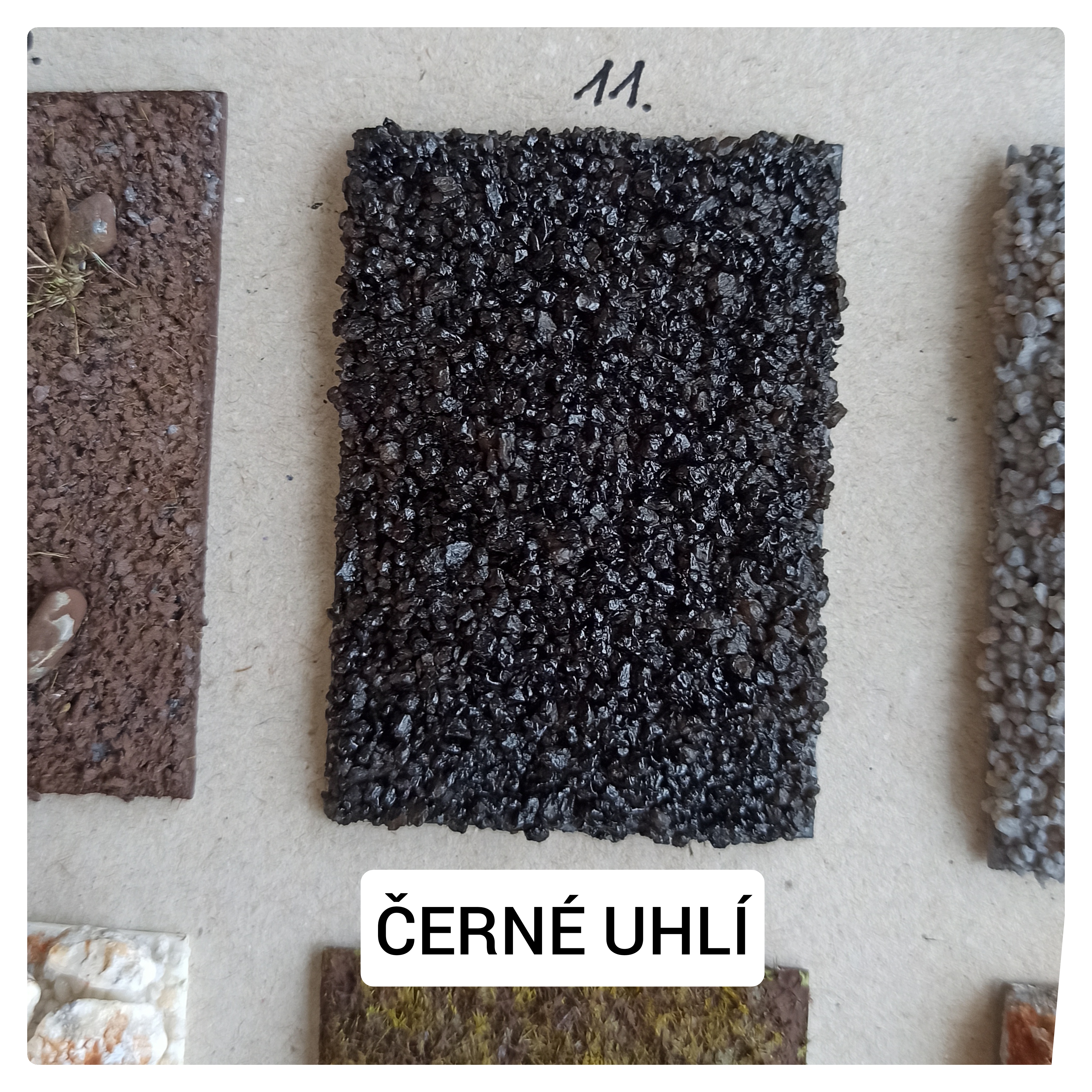 Náklad černé uhlí 1:43